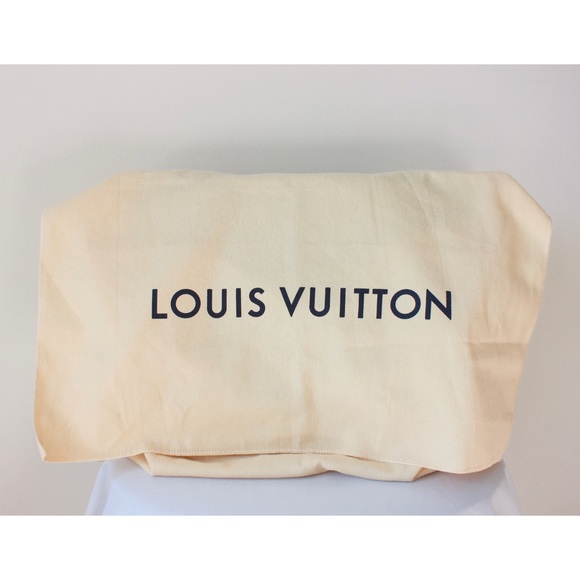 Louis Vuitton Vernis Avalon MM Handbag in Blanc Corail - Picture 3 of 16